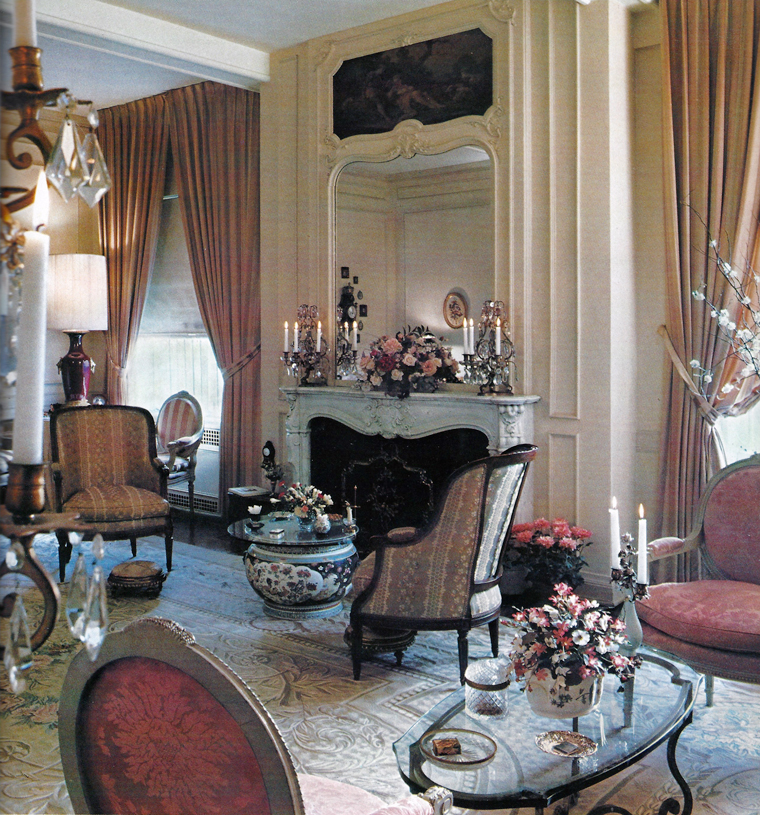 Streisand's living room